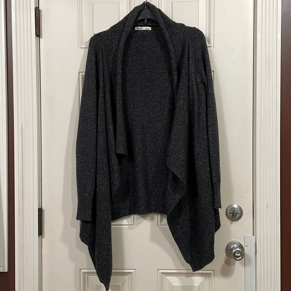 Open front, dark gray Old Navy size M medium cardigan. Super soft and cozy!